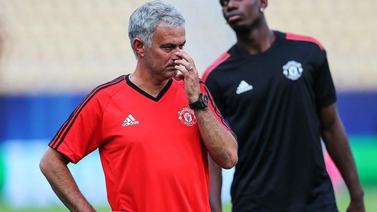 Jose Mourinho: Oturup ağlayacak değiliz