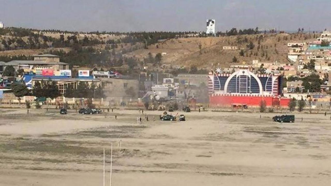 Kabil'de stadyum yakınında patlama! Ölüler var