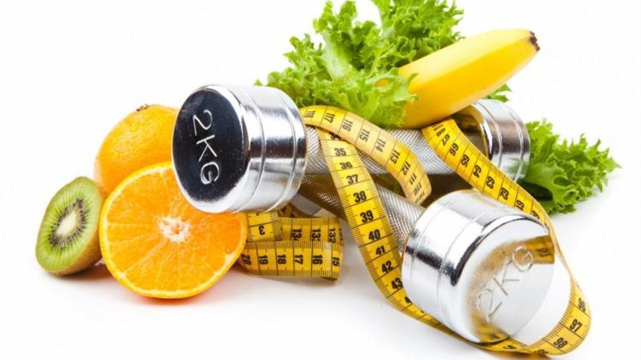 Zayıflamak i&ccedil;in g&uuml;nde altı &ouml;ğ&uuml;n yenmeli