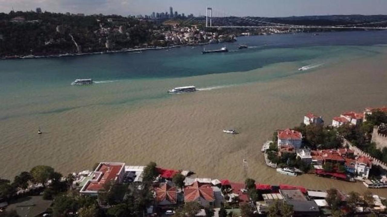 İstanbul'da korkutan görüntü! Boğaz çamura bulandı