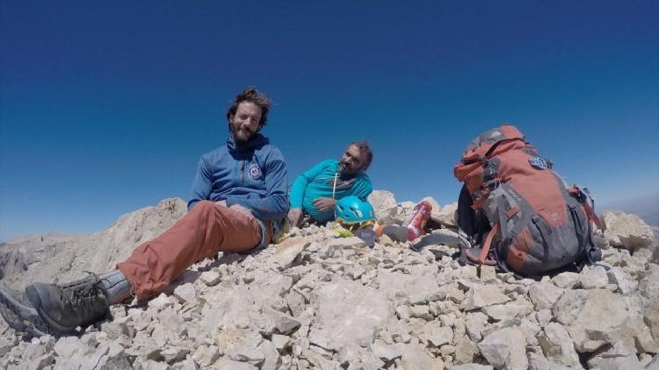 İzmirli dağcılar Kayseri'deki Vay Vay dağına tırmandı