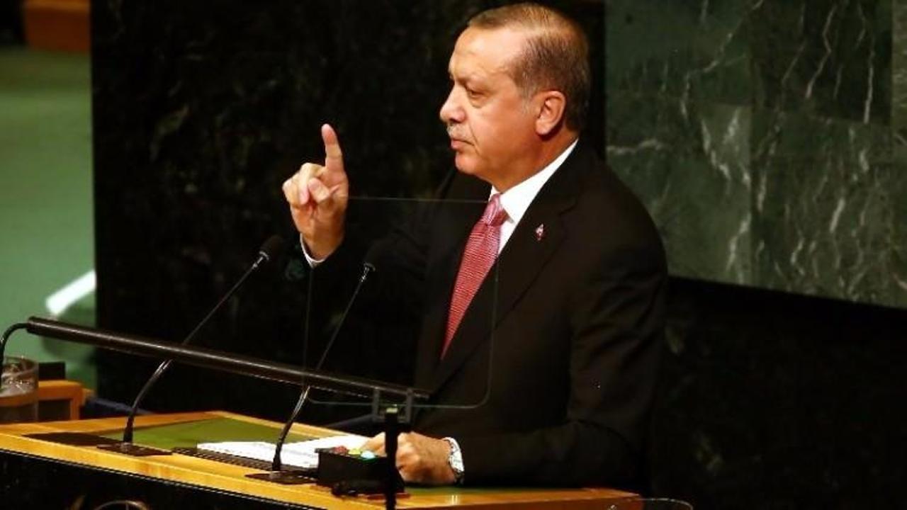 Erdoğan: Ruhunu satan insan müsveddeleri...