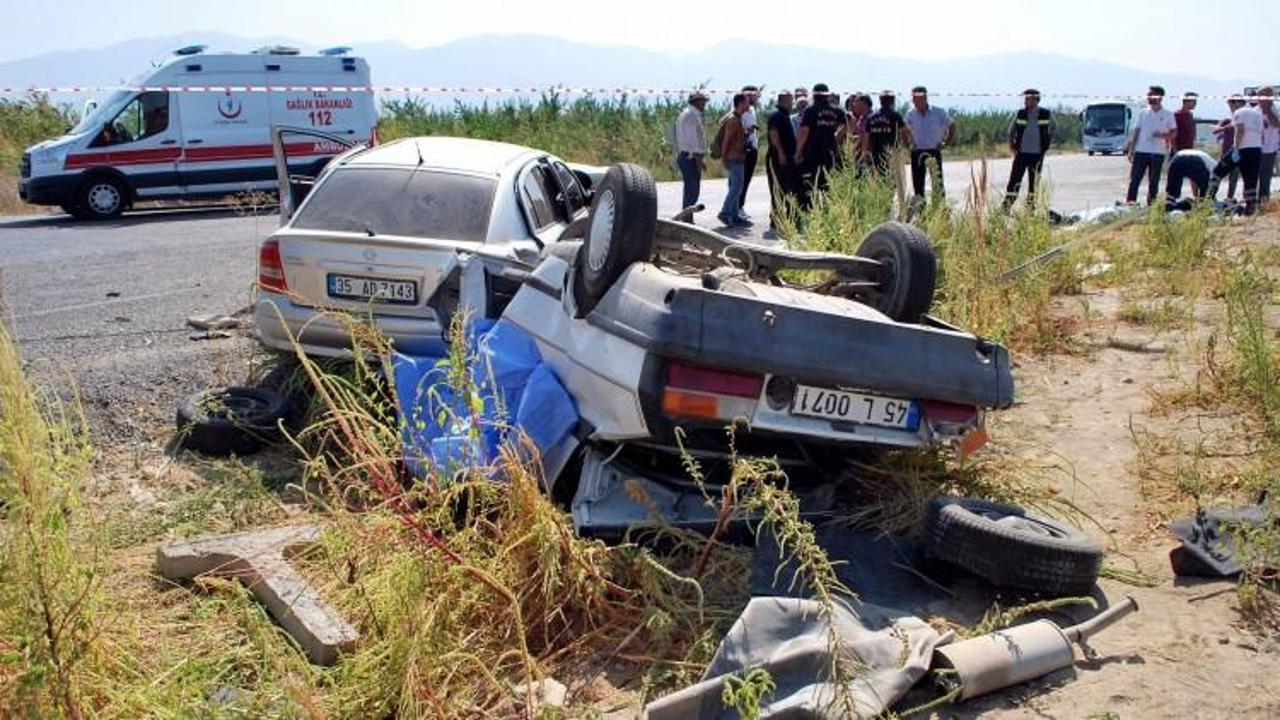Manisa'da korkunç kaza: Ölü ve yaralılar var!