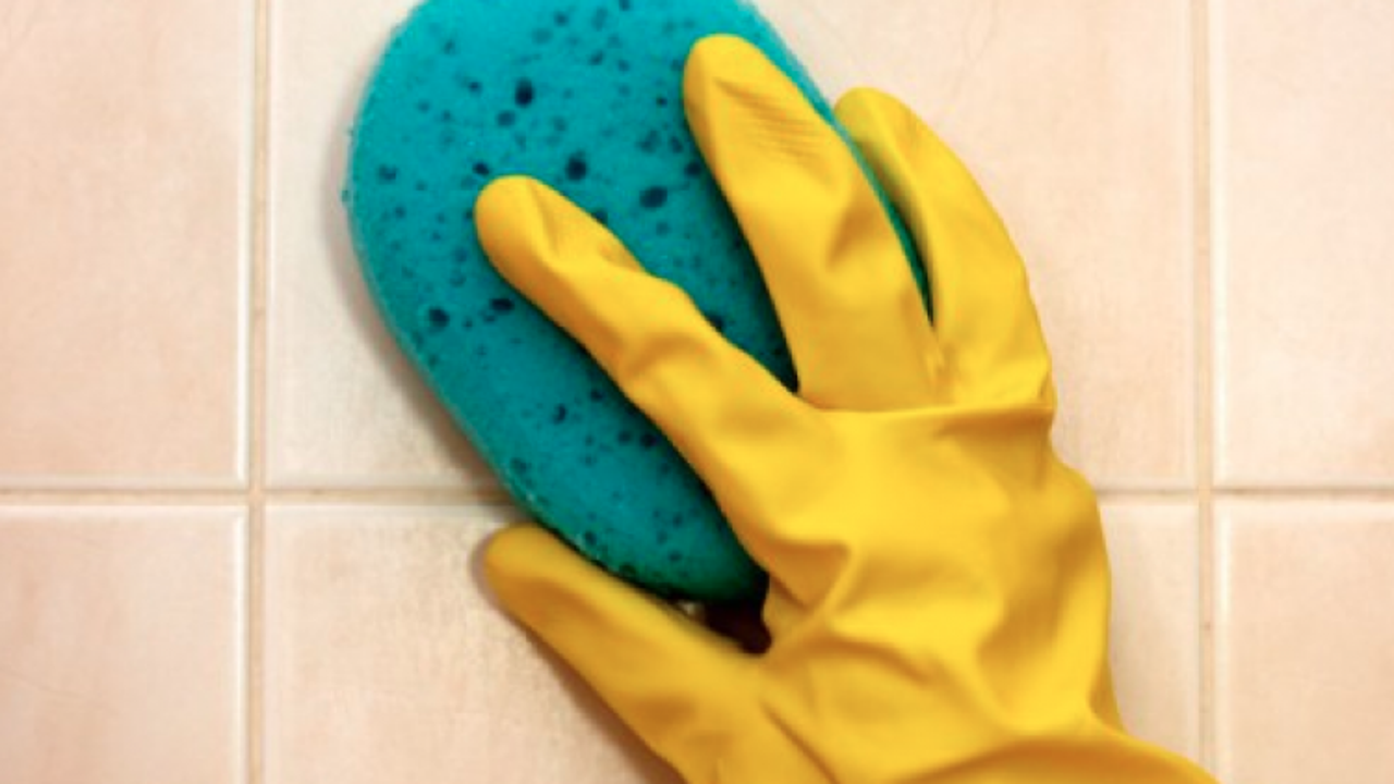 Fayans aralarını doğal yollarla temizleyin