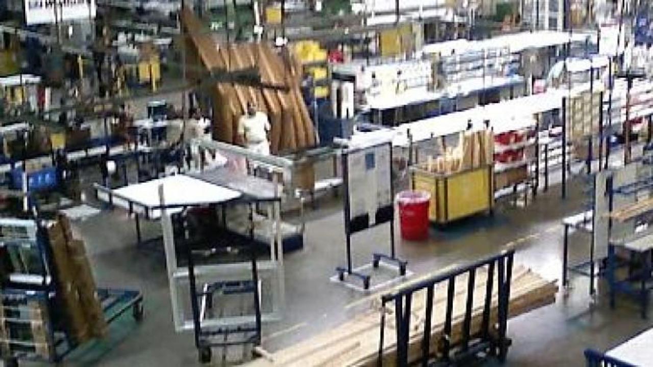 ABD'de fabrika siparişleri beklentiyi aştı