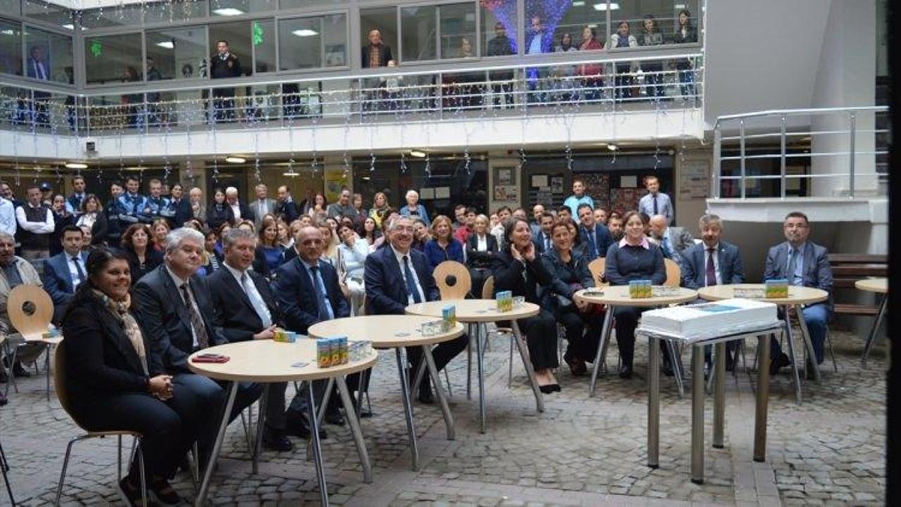 Lüleburgaz Belediyesi ödüllerini kutladı