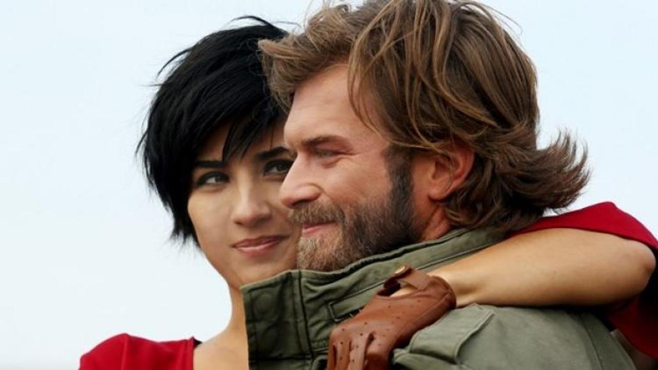 &Ccedil;iftler yarıştı, kazanan: B&uuml;y&uuml;k&uuml;st&uuml;n ve Tatlıtuğ