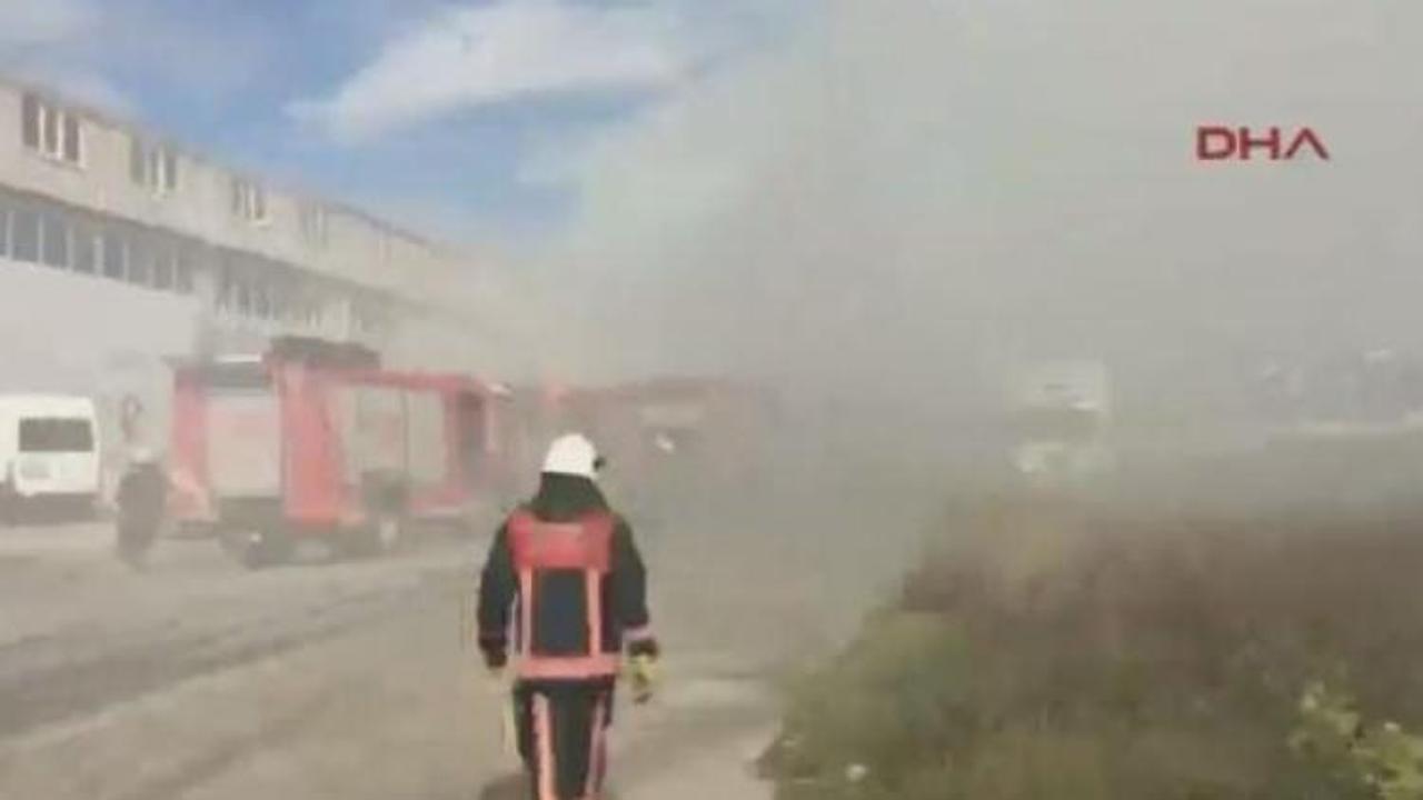 İstanbul'da büyük yangın! Ekipler bölgede...