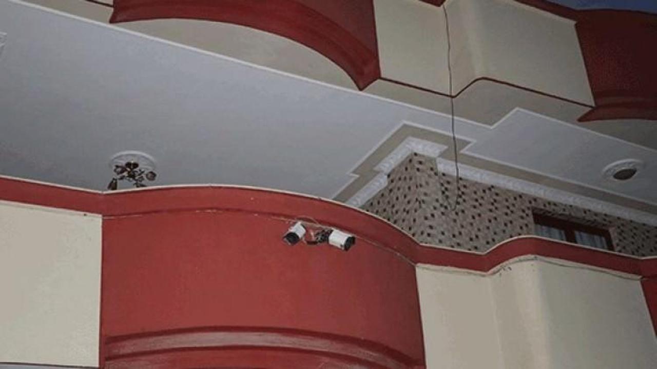 Kameralar bakın ne i&ccedil;in takılmış! Polis şoke oldu