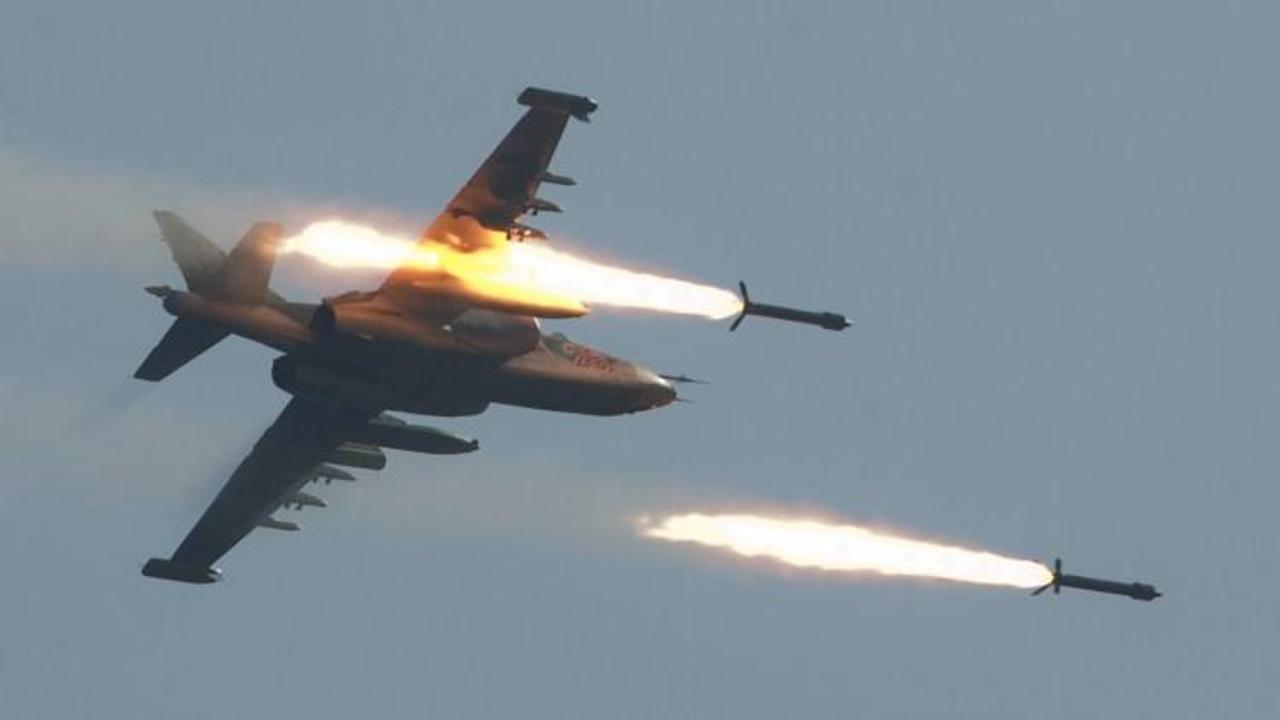 Rus savaş uçakları vurdu! En az 35 ölü, 50 yaralı