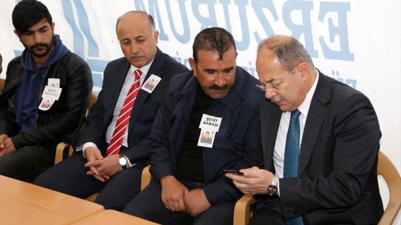 Başbakan Yardımcısı Akdağ'dan şehit ailesine taziye ziyareti