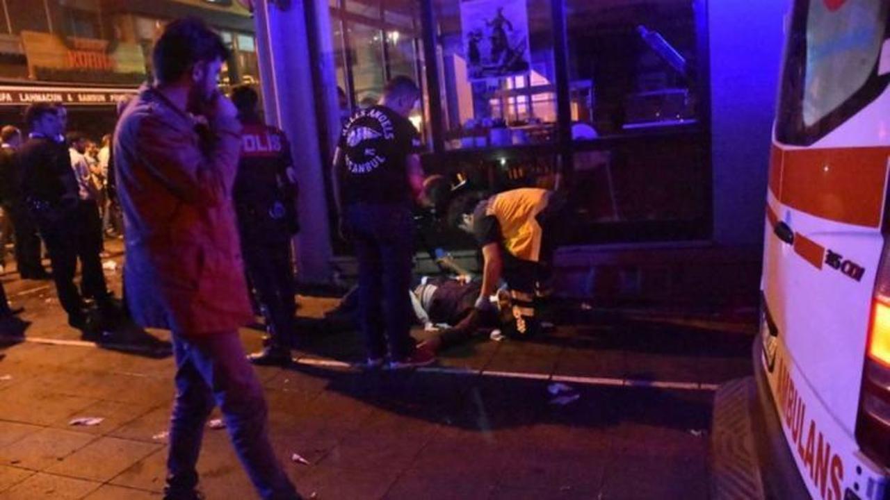 Kadıköy'de silahlı kavga! 2 kişi yaralandı