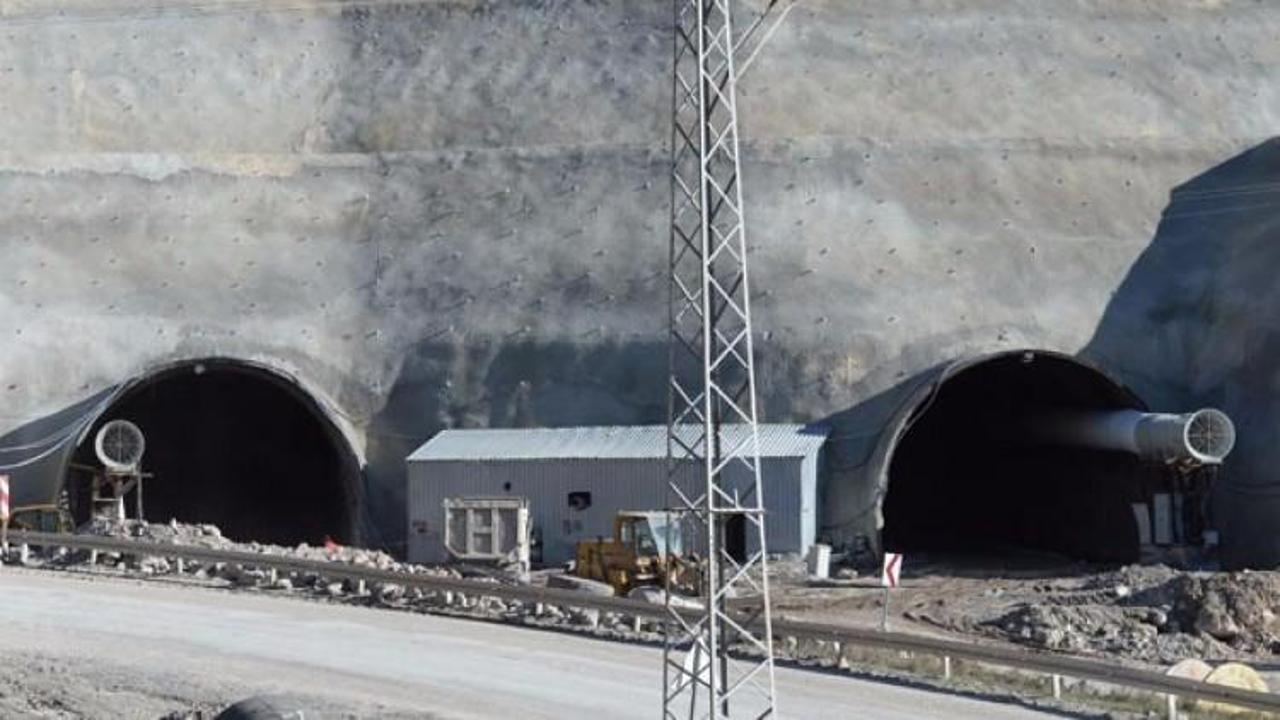 Eğribel T&uuml;neli'nde son viraja girildi