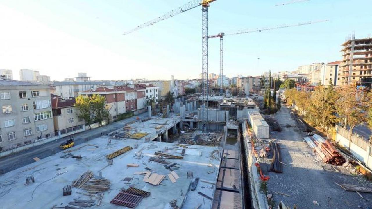 Bağcılar'da yeni belediye binası yükseliyor