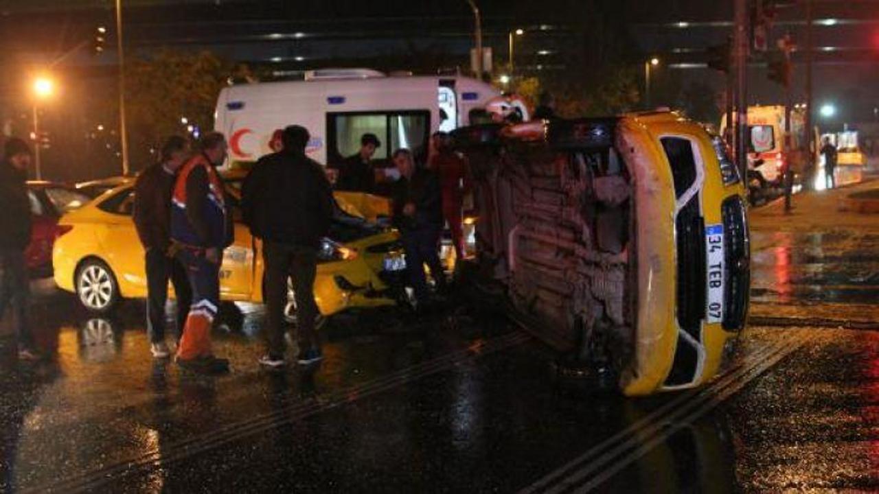 Fatih'te trafik kazası: 4 yaralı