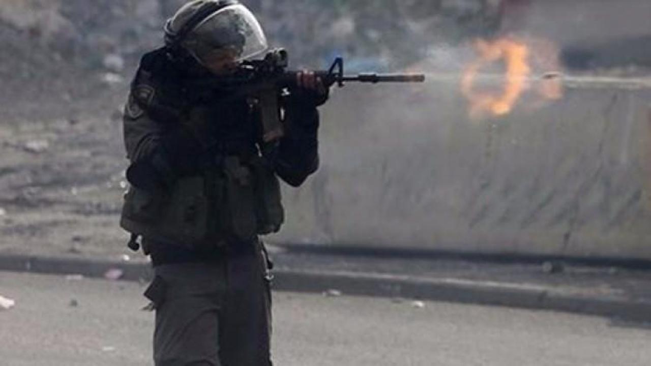 İsrail askerleri kamp bastı: Yaralılar var