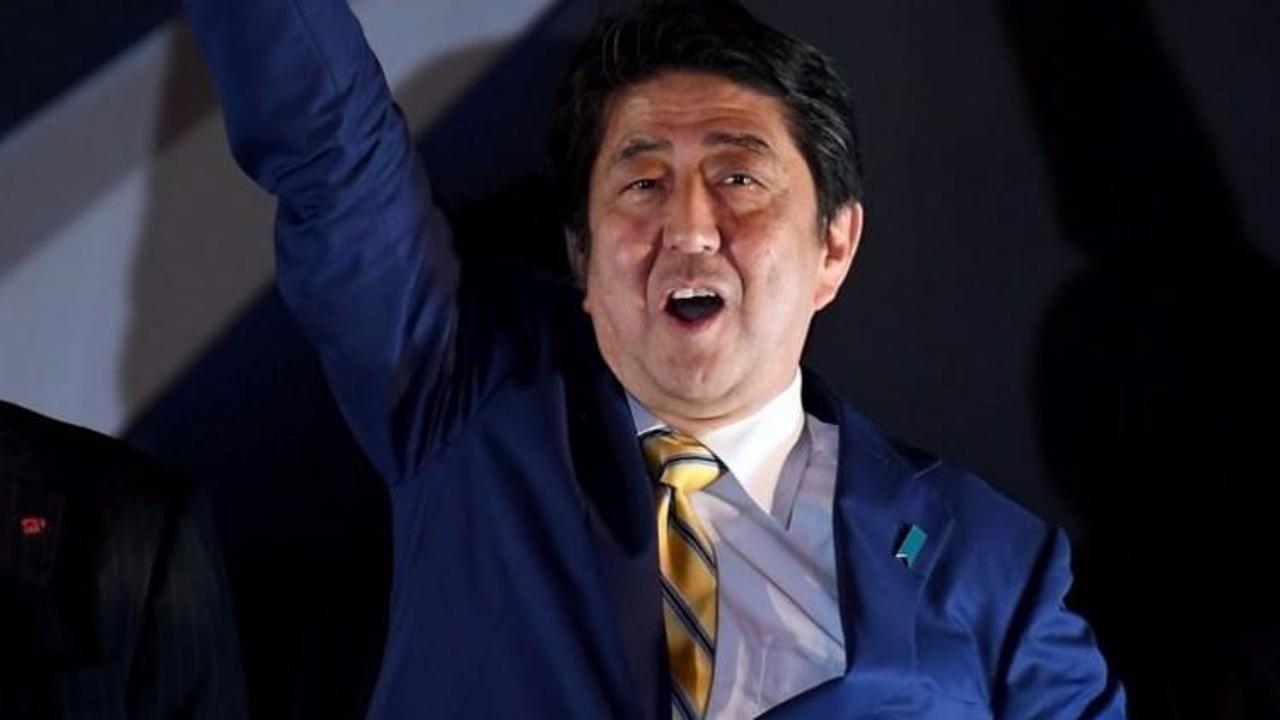 Ve Japonya'da Abe yeniden zafere ulaştı!