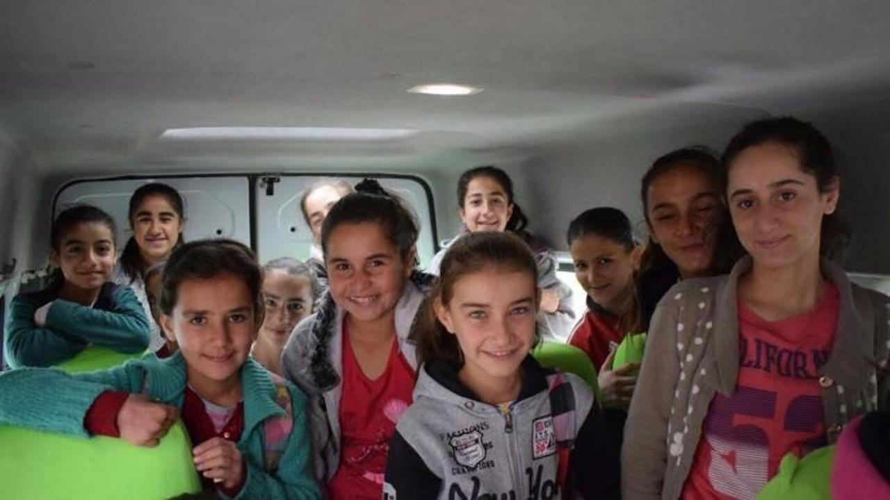 Köy okullarında okuyan öğrenciler sporla tanıştı