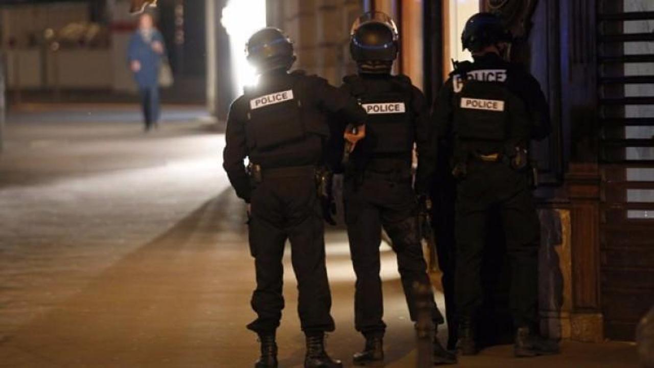 Paris'te polis memuru katliam yaptı!