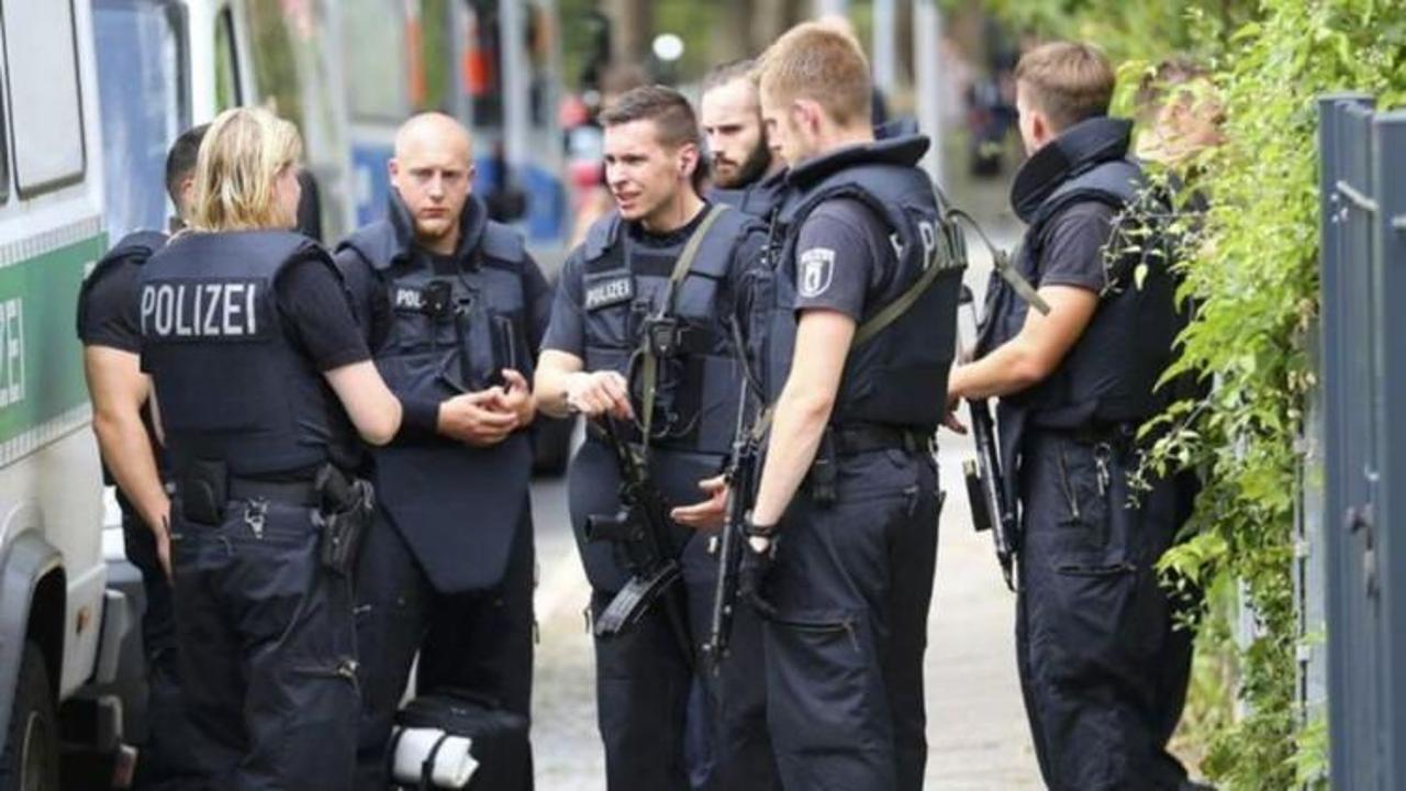Almanya’da Türk marketine silahlı saldırı