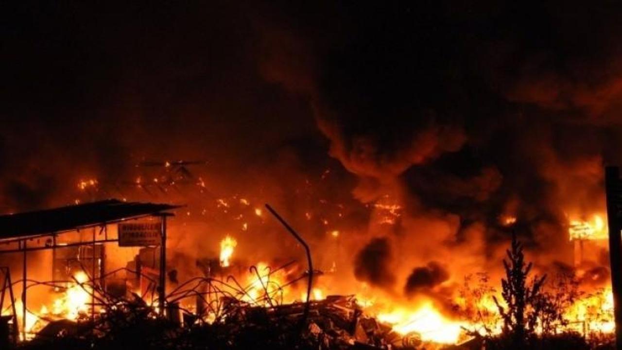 &Ccedil;in&rsquo;de patlama: 2 &ouml;l&uuml;