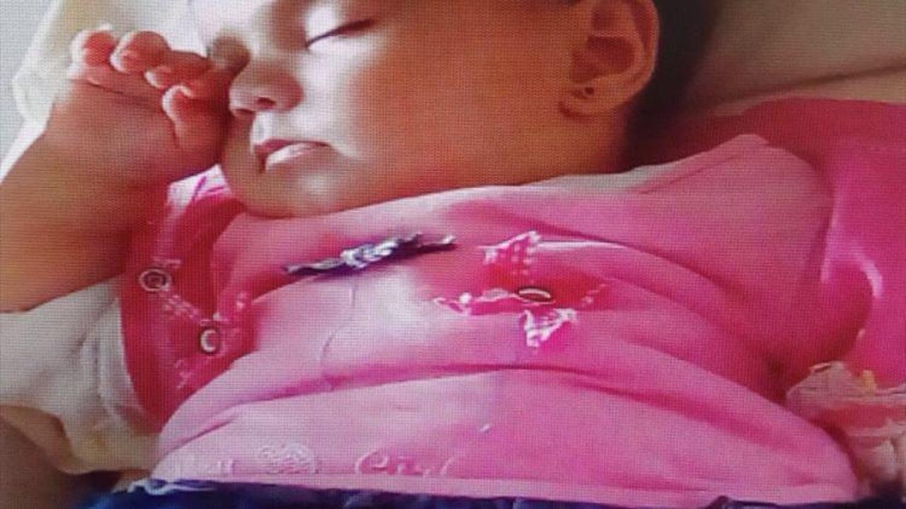 Kanepeden düştüğü iddia edilen bebek öldü