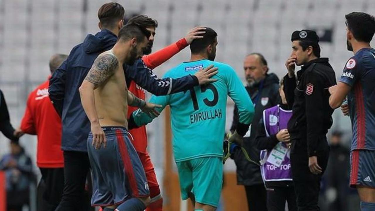 Beşiktaş'tan 9 gol yiyen kaleciden 8-0 tweeti!