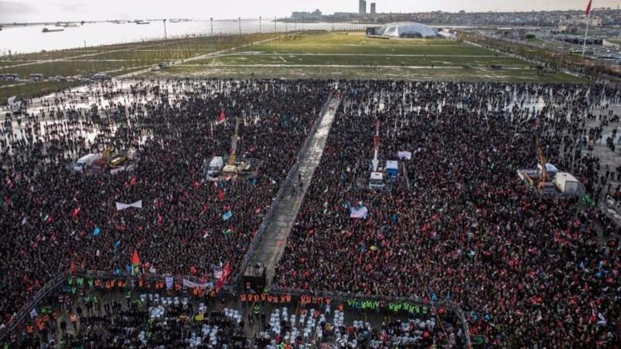 İstanbul'da Kud&uuml;s i&ccedil;in b&uuml;y&uuml;k miting