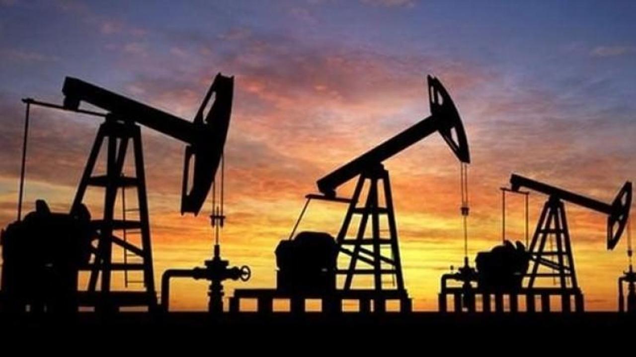 Brent petrolün varili 64 dolar sınırında