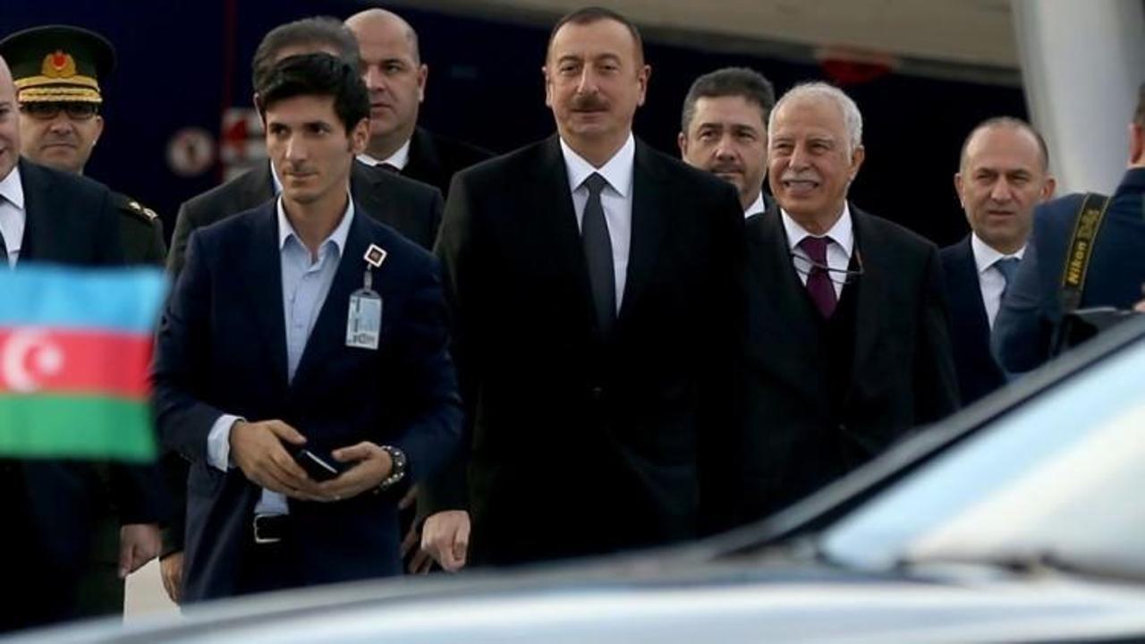 Aliyev, İİT Zirvesi için İstanbul'da