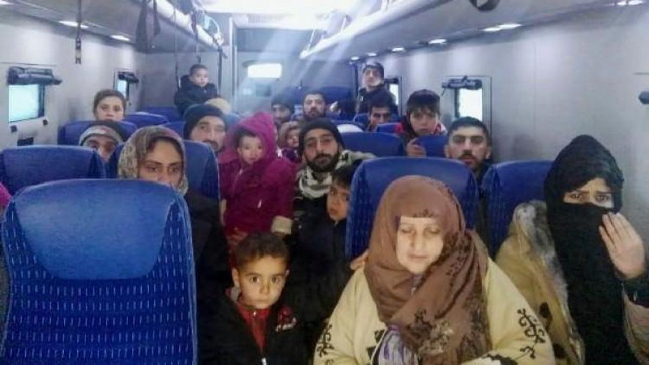 Hatay'da 54 Suriyeli ile 6 kaçakçı yakalandı