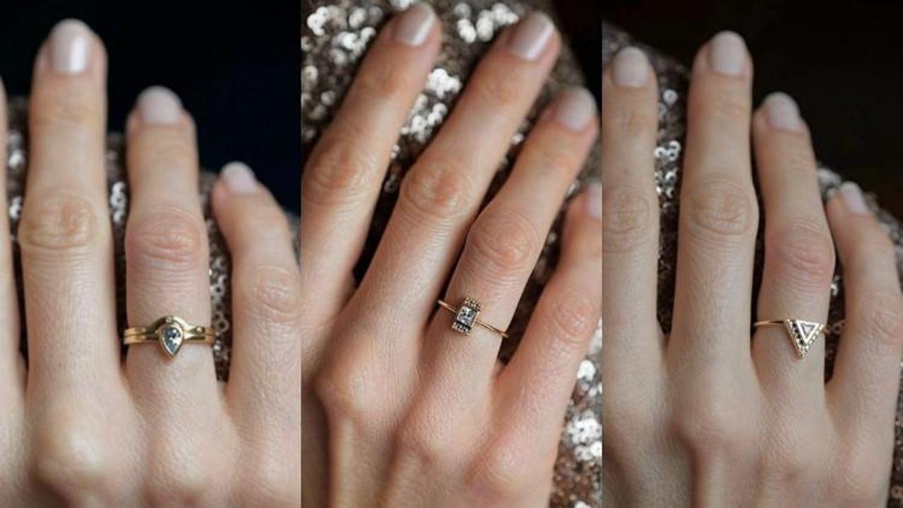 Minimal şıklıktaki tektaş yüzükler