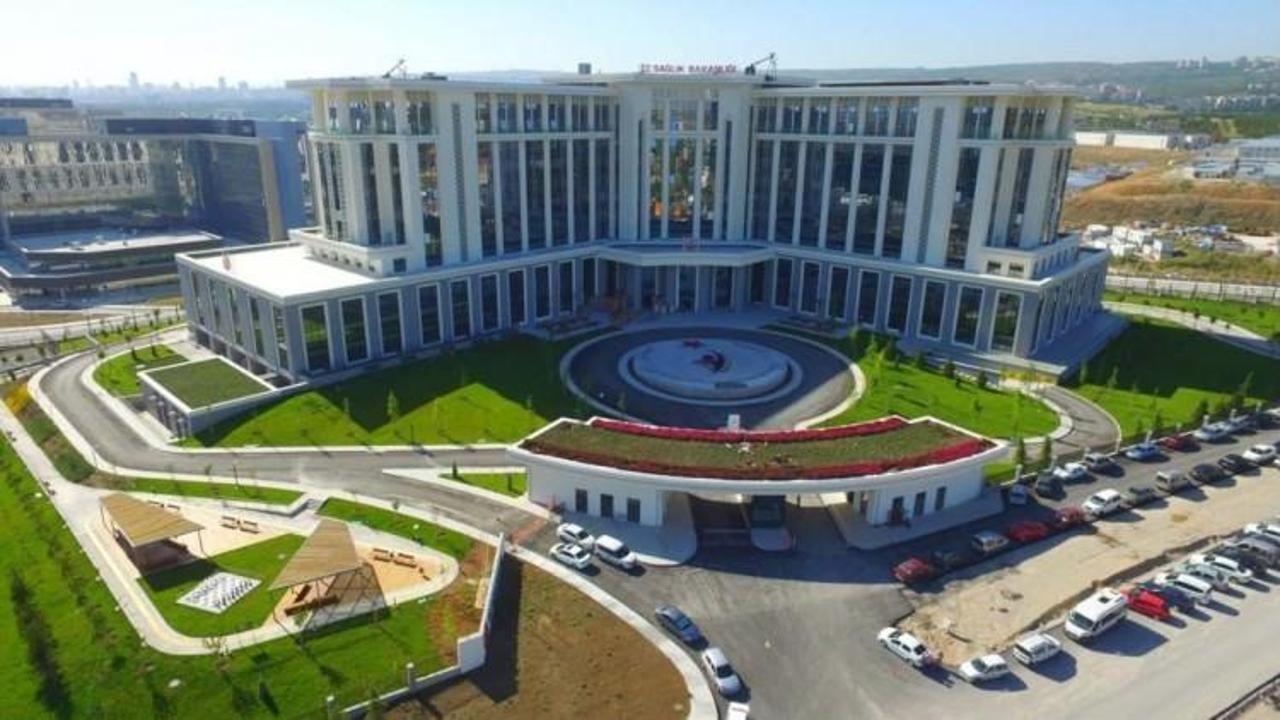 Türkiye’nin en büyük hastanesi gün sayıyor