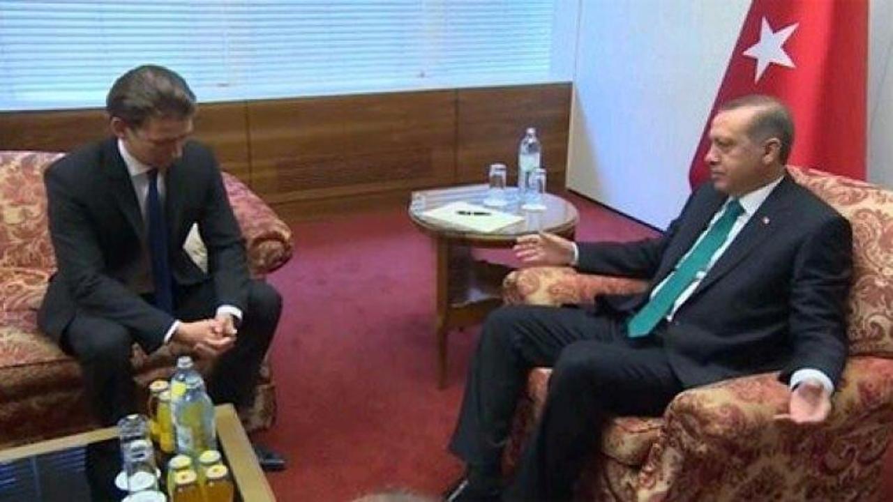 Erdoğan'ın karşısında titriyordu! Tek planı varmış