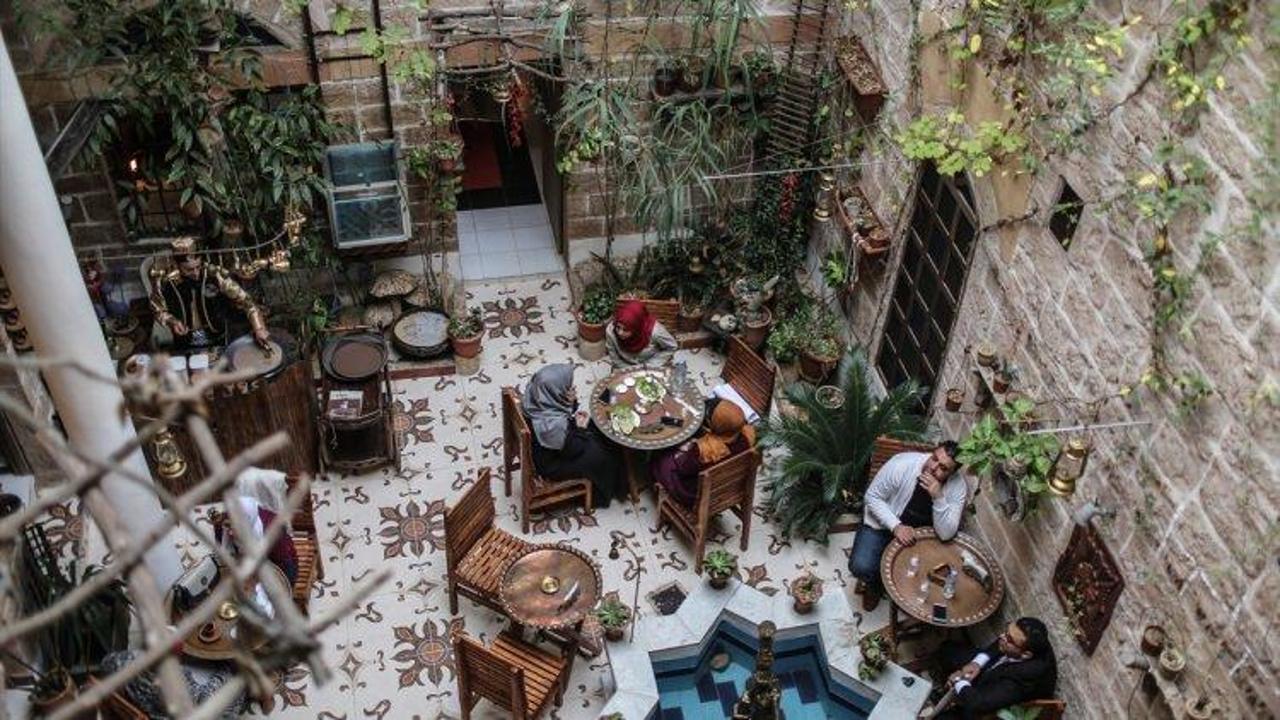 Gazze'de 430 yıllık Osmanlı evi restorana dönüştü