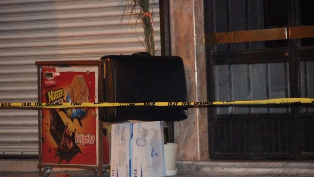 Ş&uuml;pheli &ccedil;antadan perde &ccedil;ıktı!