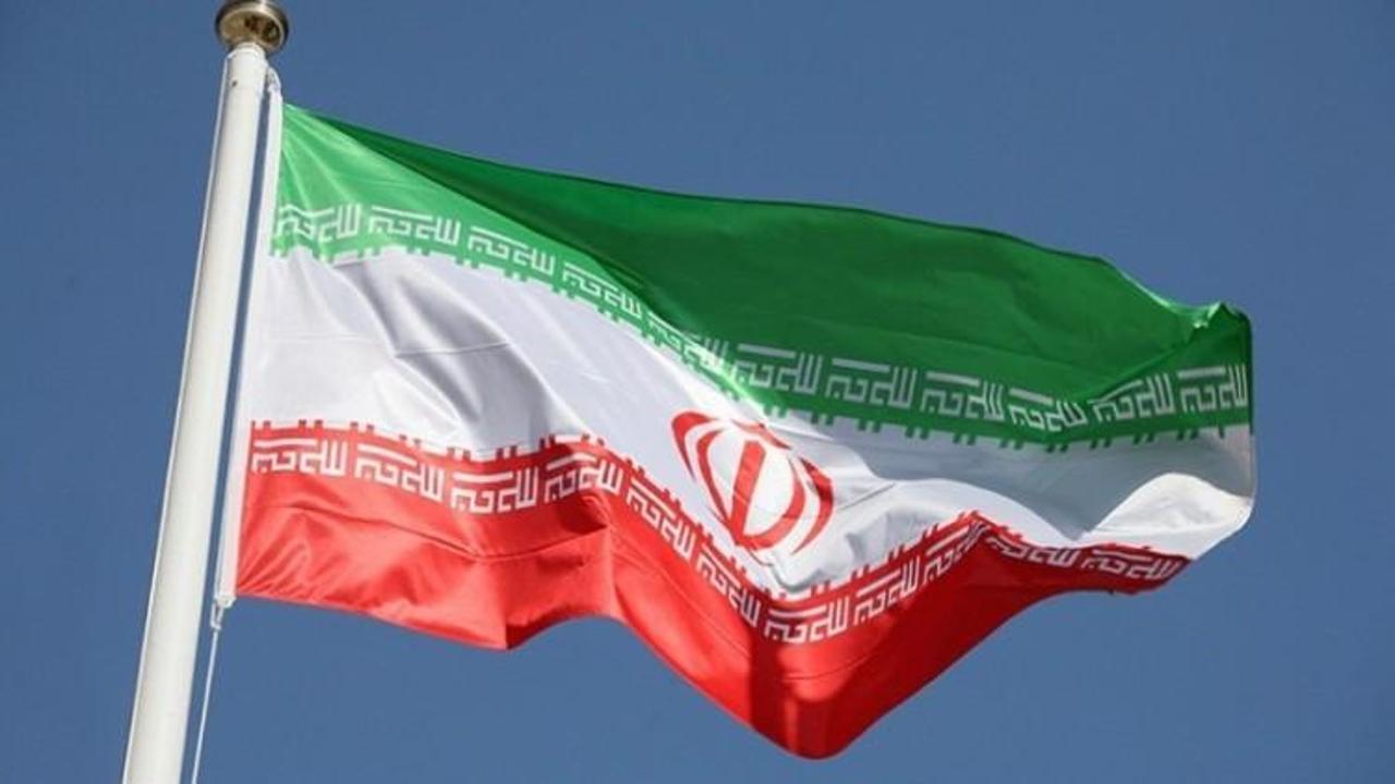 İran'da 25 aracın üretimi durduruldu