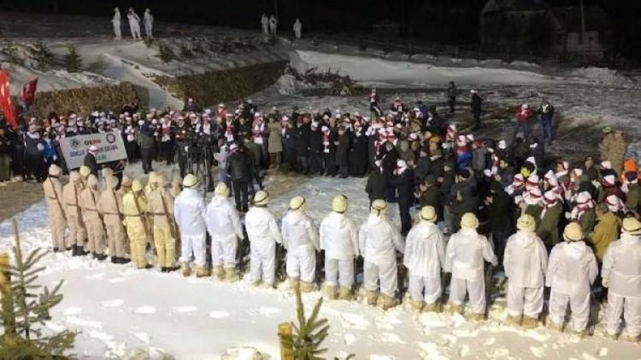  2 bin rakımlı yaylada saygı n&ouml;beti  