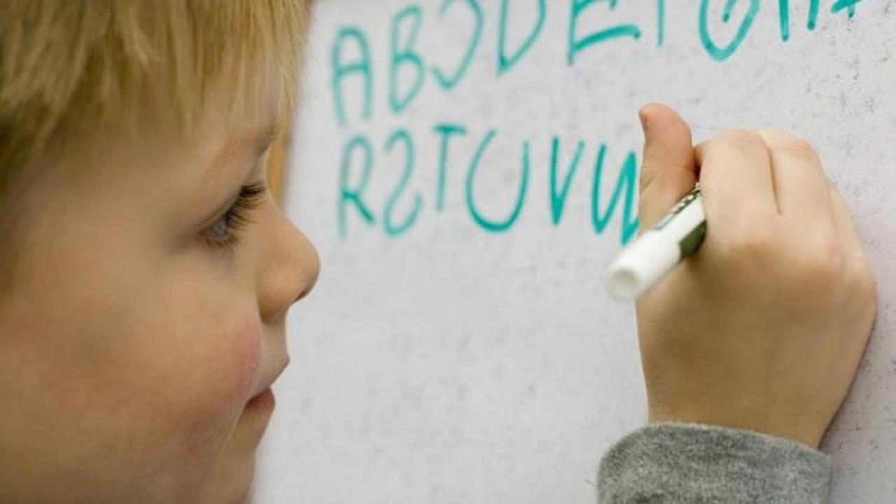 Çocuklara alfabe nasıl öğretilir?