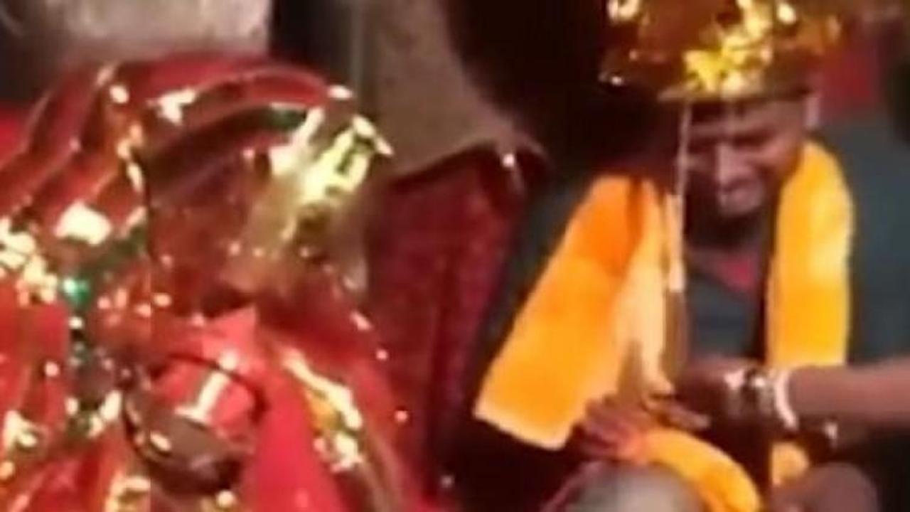 Adam d&uuml;ğ&uuml;nden ka&ccedil;ırılıp zorla evlendirildi