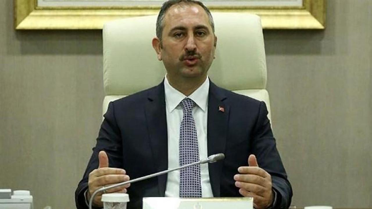 Bakan G&uuml;l'den KHK eleştirilerine cevap!