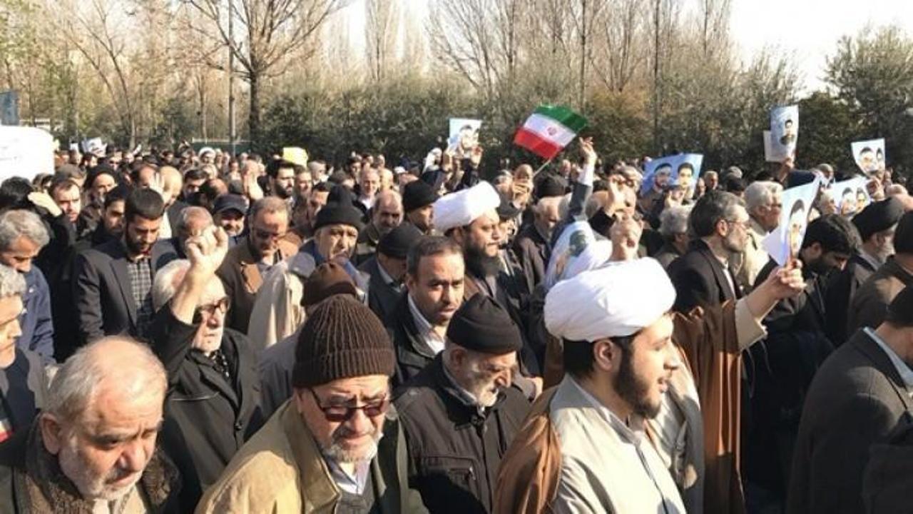 İran'dan gösterilerle ilgili flaş açıklama