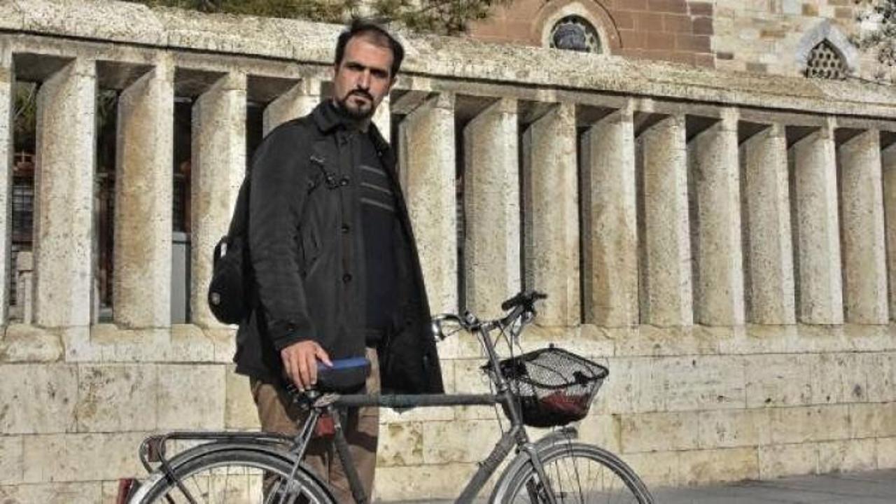 Mevlana için İran'dan Konya'ya bisikletle geldi