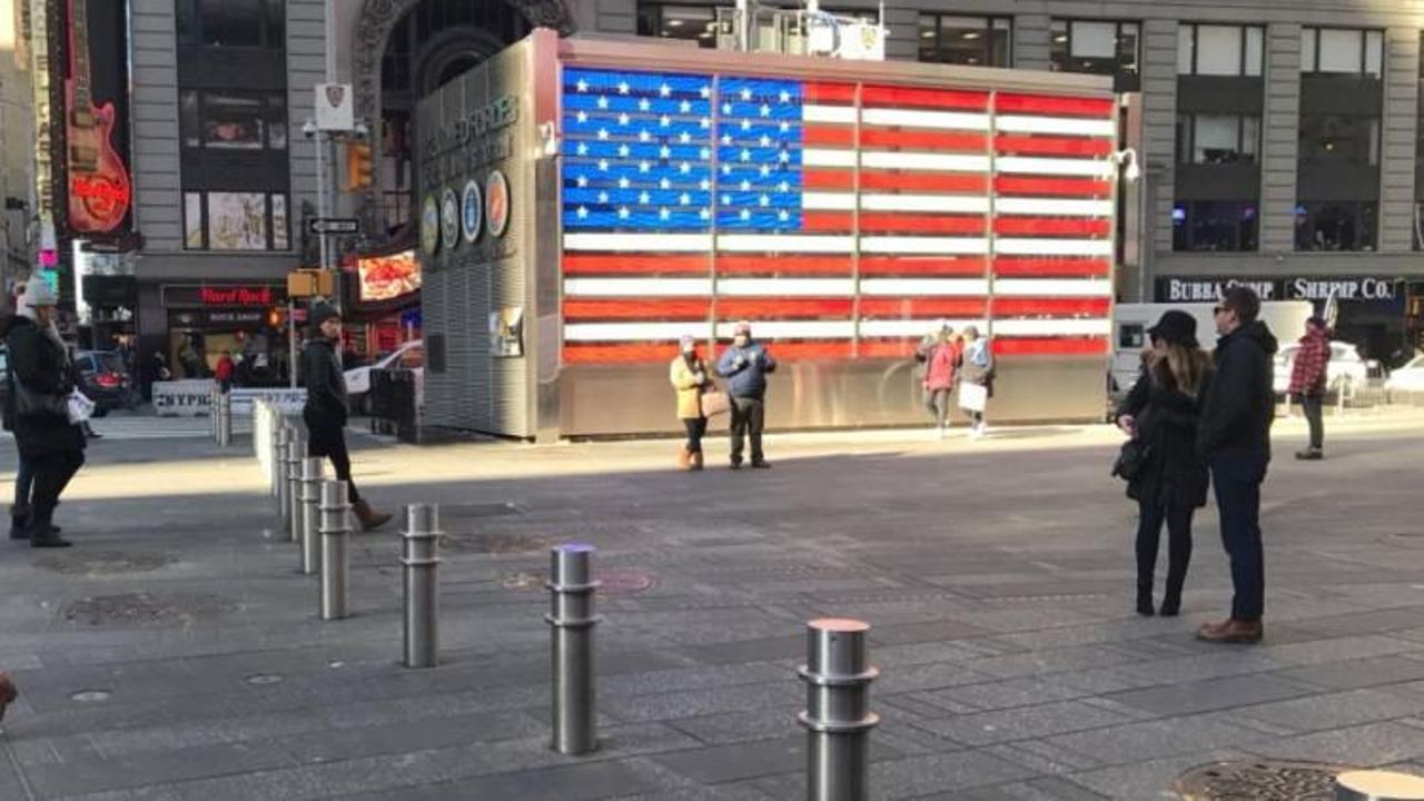 New York'da teröre karşı 1500 metal bariyer