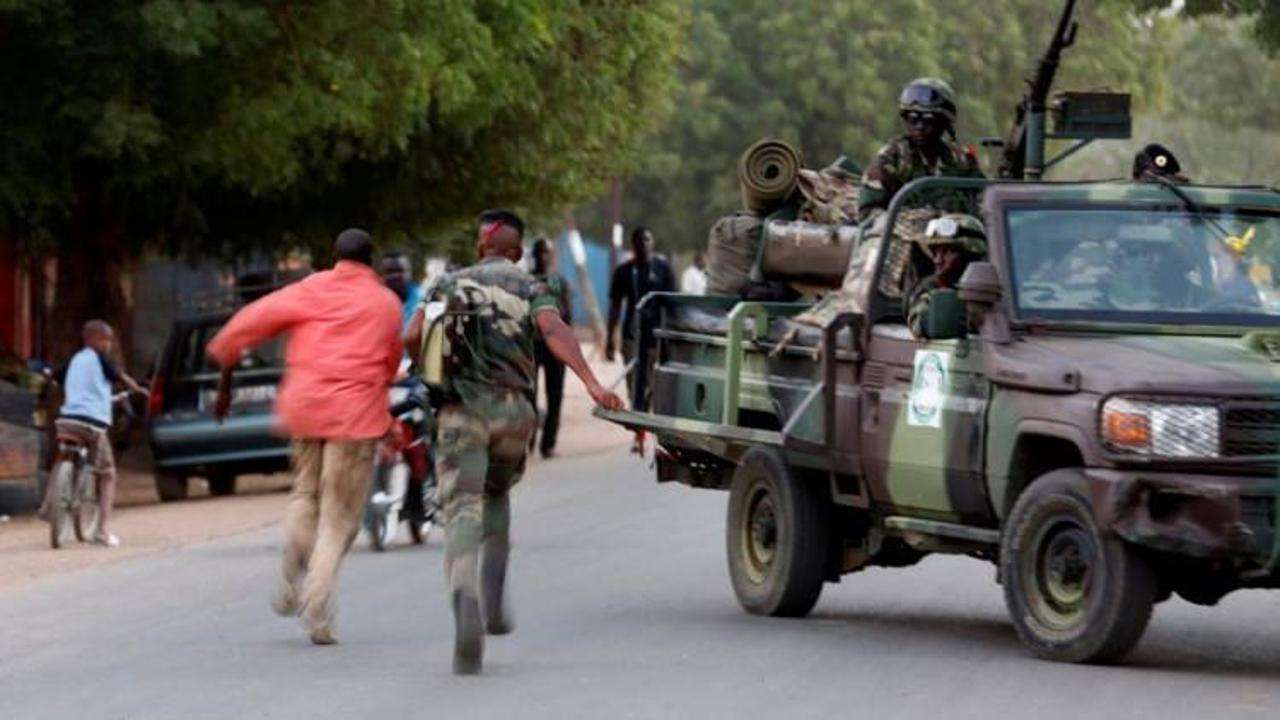 Senegal'de silahlı saldırı