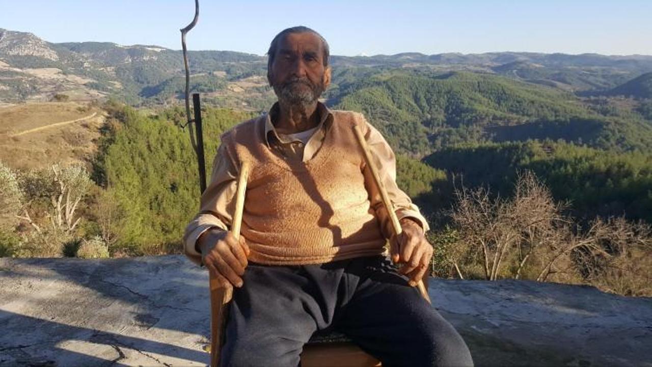 7 eş, 30 &ccedil;ocuk, 400 torun sahibi yalnız adam