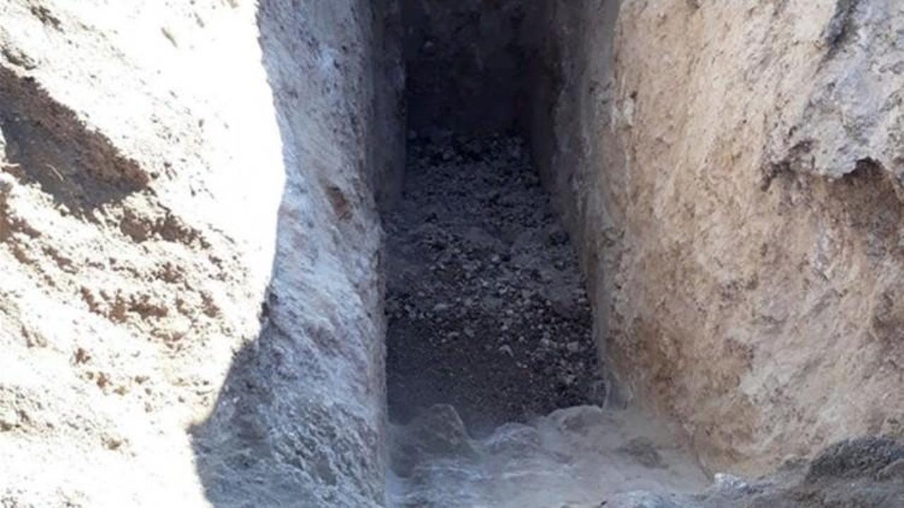 Kep&ccedil;eyle kazarken jandarma su&ccedil;&uuml;st&uuml; yakaladı!