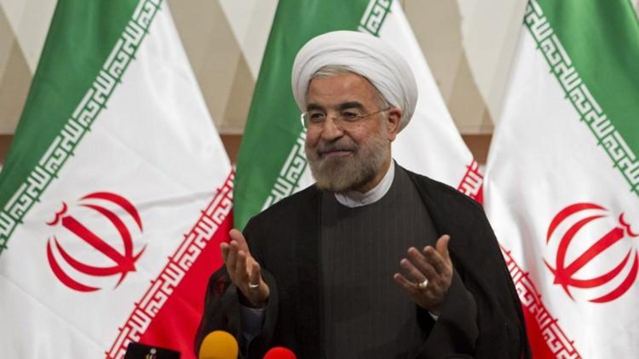 Ruhani protestoculara hak verdi