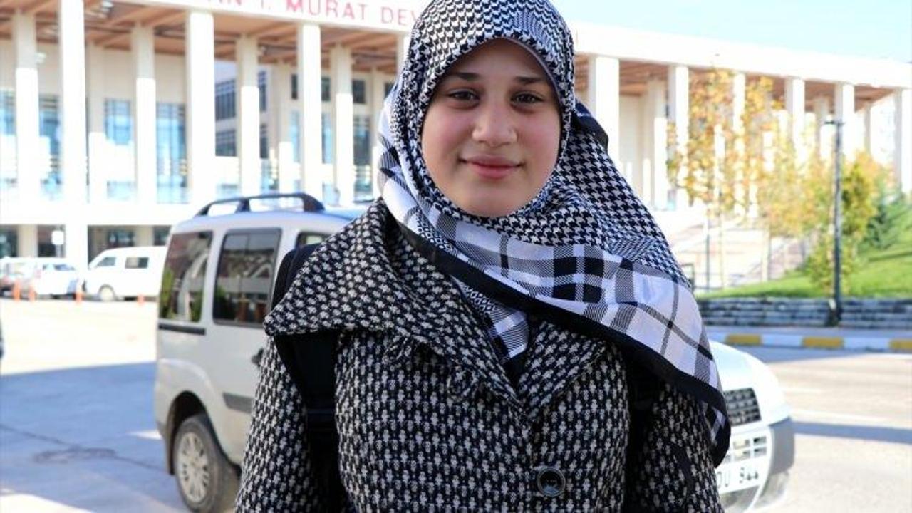 DİYABETLİ HAYATLAR- Diyabet hastası Suriyeli baba-kız Türkiye'de şifa buluyor