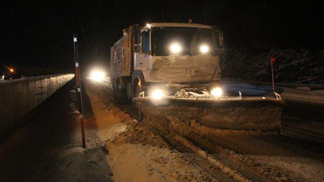 Erzincan'da kar yağışı